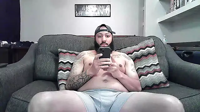 TrendSetter24 online show from December 26, 2024, 4:43 am