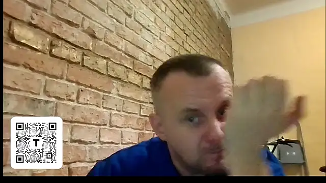 MrWhitePL online show from November 9, 2025, 5:17 pm