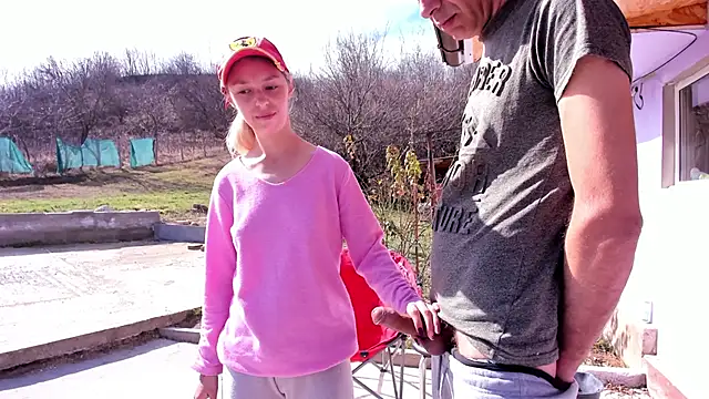 luxurydoll21 online show from March 14, 2025, 8:42 am