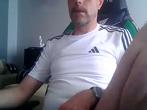 boran34 online show from June 3, 2026, 3:39 pm