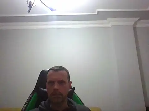 boran34 online show from December 20, 2025, 8:55 pm