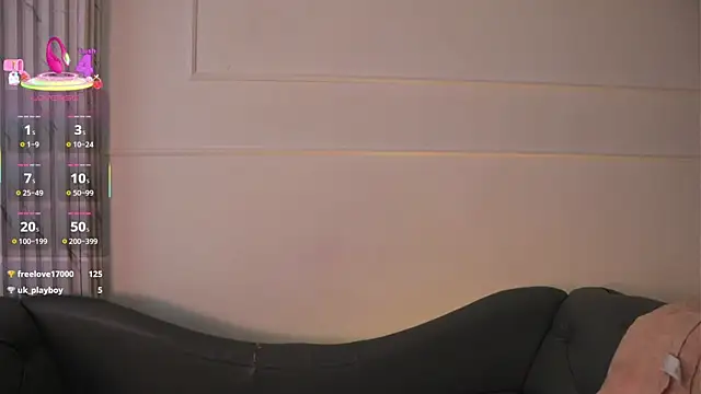 molly marmalade  online show from February 12, 2026, 5:56 pm