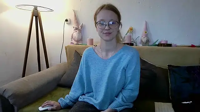 little-leni online show from February 17, 2026, 8:11 am