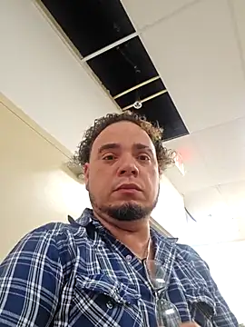 latinoflpr online show from March 9, 2026, 9:07 pm