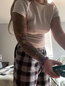 Snapshot of jaseyrae chatting on November 5, 2025, 5:27 pm jaseyrae online show from November 5, 2025, 5:27 pm