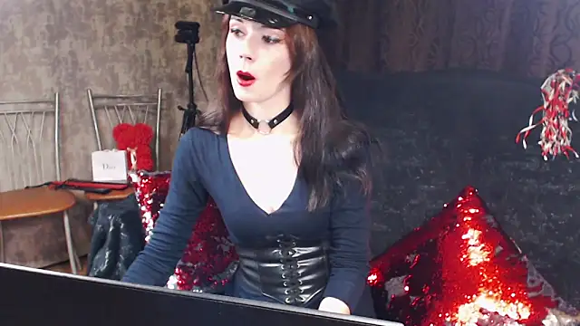 VictoryVega online show from September 15, 2025, 4:18 pm