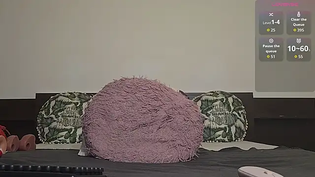 Adam irma online show from April 12, 2026, 2:15 am