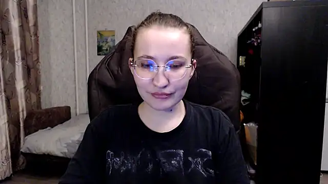 AnKey Rayah online show from March 22, 2026, 5:14 pm