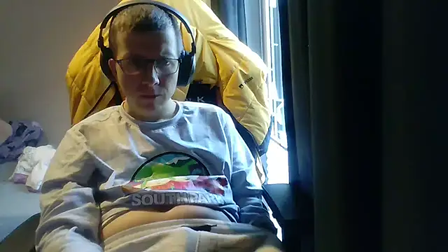 David250692 online show from February 10, 2026, 10:47 am