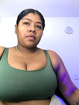 paola091 online show from November 24, 2025, 11:32 am