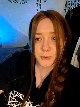 Snapshot of Sophia_Edwards chatting on April 6, 2026, 12:17 am Sophia Edwards online show from April 6, 2026, 12:17 am
