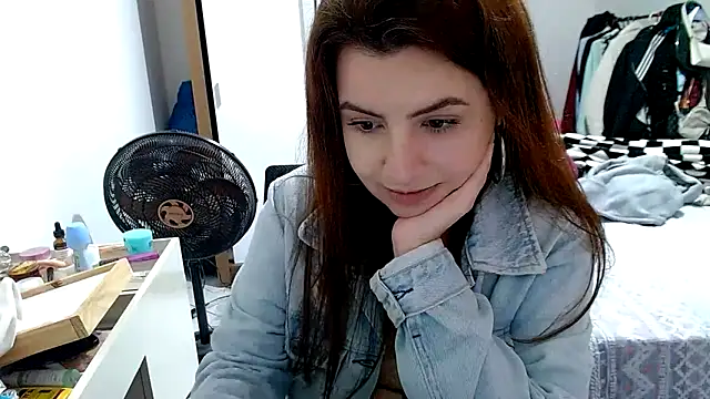 chelbyy online show from October 13, 2025, 2:46 am