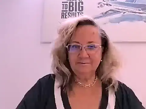 Raisshy online show from June 2, 2026, 7:36 pm
