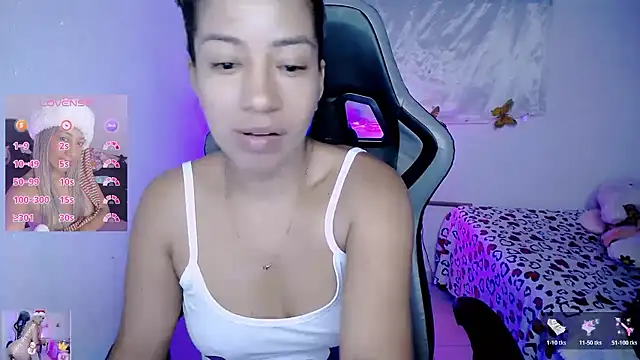 ninatiny online show from January 12, 2026, 11:17 am