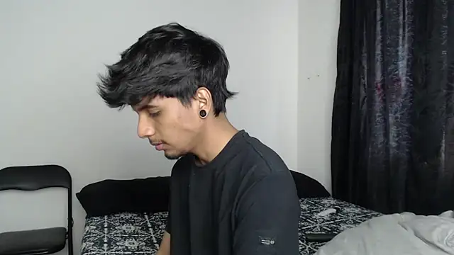 stevenosori online show from November 3, 2025, 3:37 pm