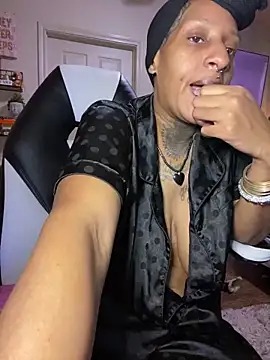 MzParker online show from January 28, 2025, 3:04 pm