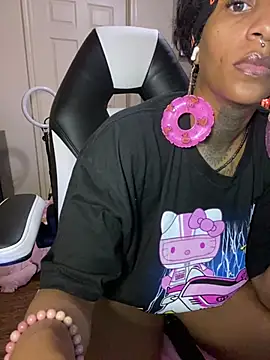 MzParker online show from December 9, 2024, 3:54 pm