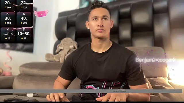 BenjaminCooperk online show from November 18, 2025, 3:54 am