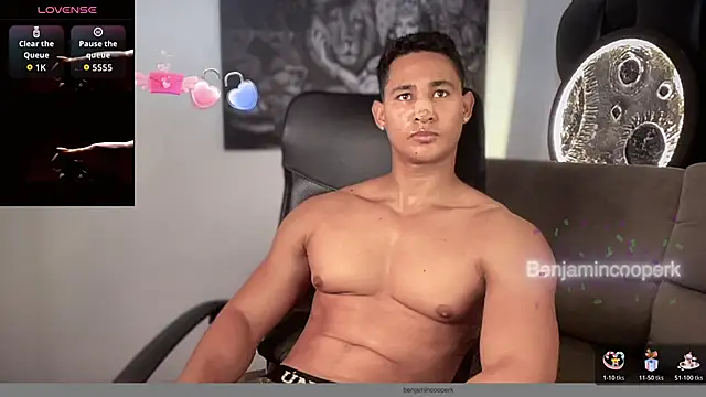 BenjaminCooperk online show from October 22, 2025, 4:17 pm