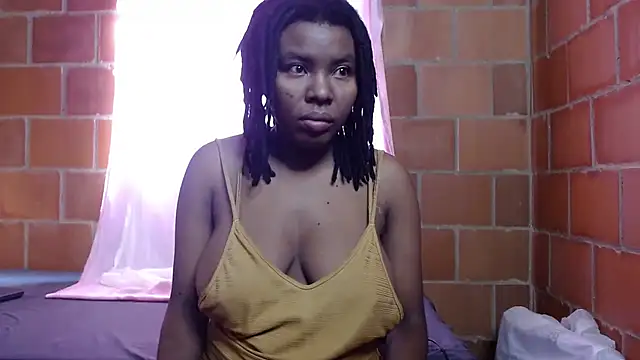 Snapshot of Magaharper10 chatting on November 9, 2025, 8:24 pm Magaharper10 online show from November 9, 2025, 8:24 pm