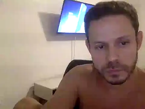 Snapshot of FelipeRiver chatting on March 28, 2026, 10:11 pm FelipeRiver online show from March 28, 2026, 10:11 pm