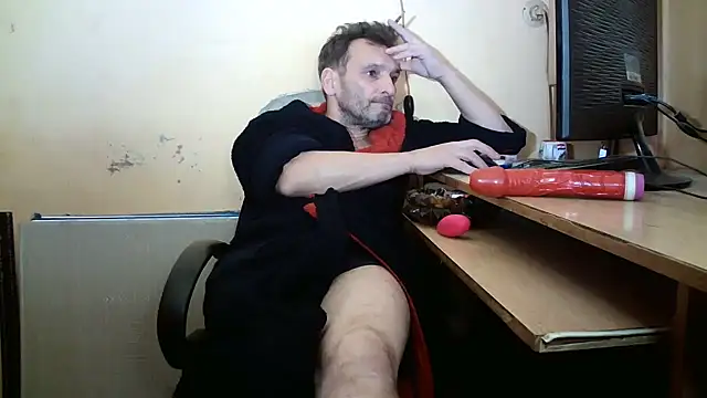 dundyFocus online show from December 20, 2025, 1:47 pm