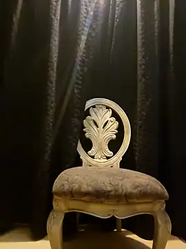 Snapshot of Ryoko_Momoko chatting on December 1, 2025, 8:37 am Ryoko Momoko online show from December 1, 2025, 8:37 am