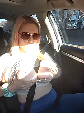 HollyTattoo online show from December 11, 2024, 9:01 pm