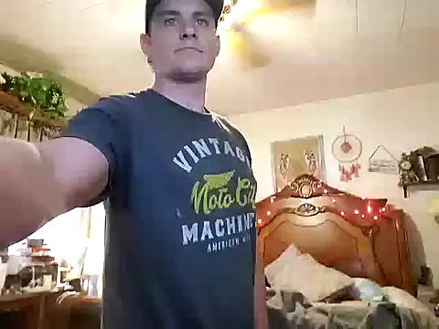 MaddyC6992 online show from January 16, 2025, 3:56 pm