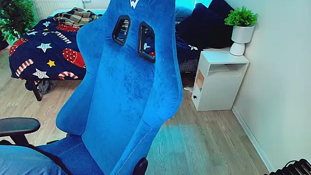 CranberryHot online show from February 20, 2026, 6:48 am