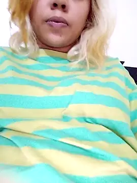 Nainagupta7890 online show from November 10, 2025, 4:34 pm