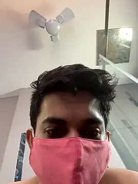 arju9699 online show from September 19, 2025, 3:43 am