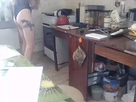 mimimi28 online show from March 15, 2025, 10:46 am