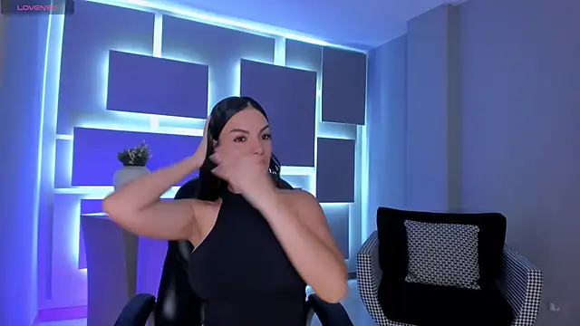 MorganHicks online show from April 14, 2026, 11:04 am