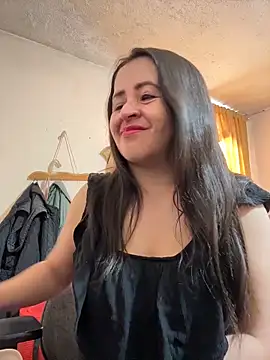 Snapshot of latinfemale chatting on June 2, 2026, 7:58 pm latinfemale online show from June 2, 2026, 7:58 pm