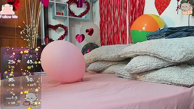 DestinyHills online show from February 17, 2026, 12:24 pm