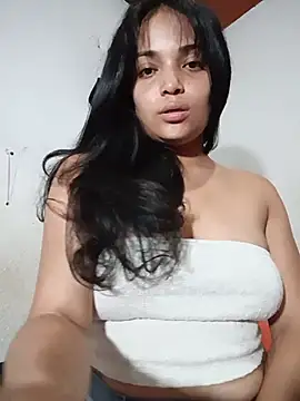  Estrellita  online show from July 11, 2026, 10:21 pm