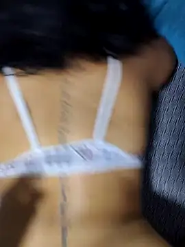 Snapshot of El_tulp3nn chatting on October 14, 2025, 9:54 am El tulp3nn online show from October 14, 2025, 9:54 am