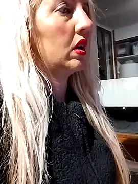 Snapshot of Mllesha74000 chatting on October 12, 2025, 6:20 pm Mllesha74000 online show from October 12, 2025, 6:20 pm