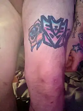 canadacockinme online show from November 25, 2025, 1:39 am