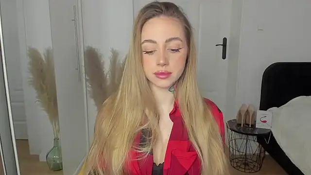 Snapshot of sexyCoralie chatting on January 31, 2025, 7:39 am sexyCoralie online show from January 31, 2025, 7:39 am