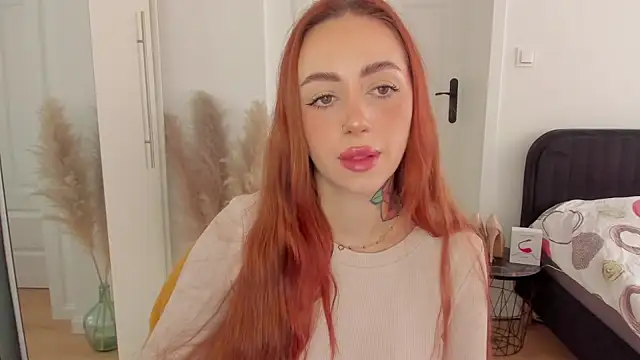 Snapshot of sexyCoralie chatting on November 6, 2025, 9:02 am sexyCoralie online show from November 6, 2025, 9:02 am