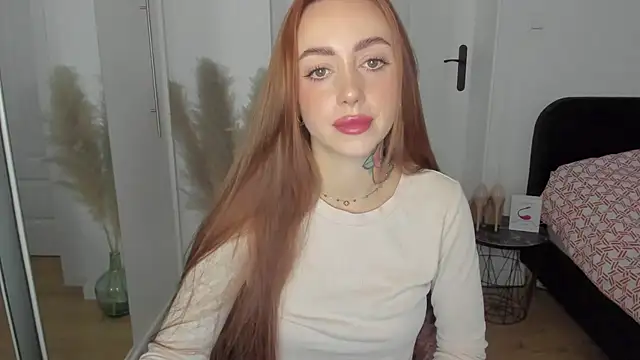 Snapshot of sexyCoralie chatting on October 30, 2025, 7:39 am sexyCoralie online show from October 30, 2025, 7:39 am