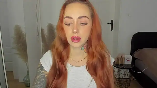 Snapshot of sexyCoralie chatting on November 26, 2025, 7:41 am sexyCoralie online show from November 26, 2025, 7:41 am