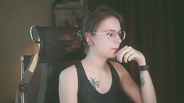 Snapshot of alyssa_sweet chatting on February 18, 2026, 5:16 am alyssa sweet online show from February 18, 2026, 5:16 am