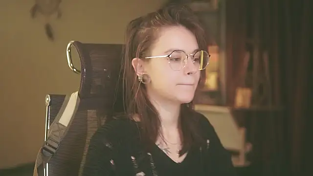 Snapshot of alyssa_sweet chatting on February 24, 2026, 4:46 am alyssa sweet online show from February 24, 2026, 4:46 am