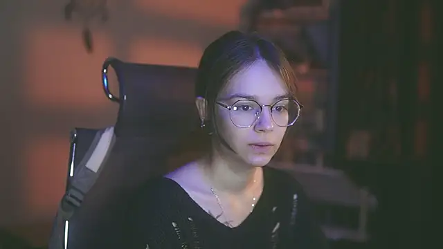 Snapshot of alyssa_sweet chatting on February 25, 2026, 4:34 am alyssa sweet online show from February 25, 2026, 4:34 am