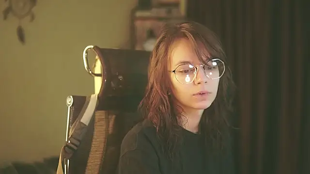 Snapshot of alyssa_sweet chatting on January 19, 2026, 5:33 am alyssa sweet online show from January 19, 2026, 5:33 am