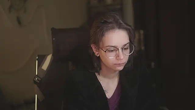 alyssa sweet online show from April 10, 2026, 5:14 am