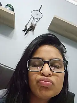 DirtySnowball69 online show from July 9, 2026, 9:36 pm